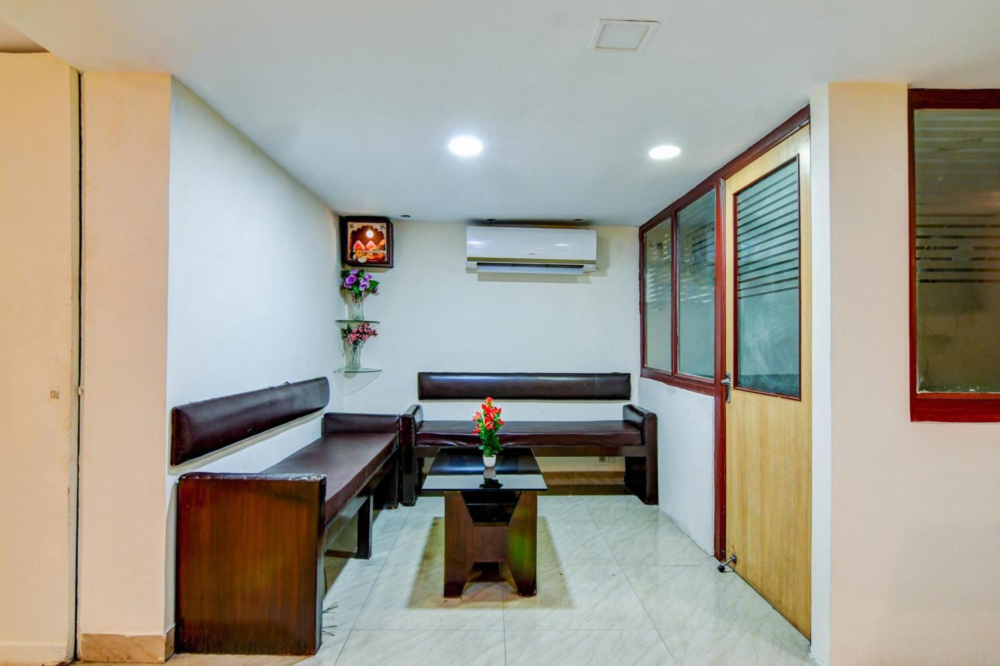 Super Hotel O Sarat Bose Road Formerly Shree Guest House Kalkutta Exterior foto